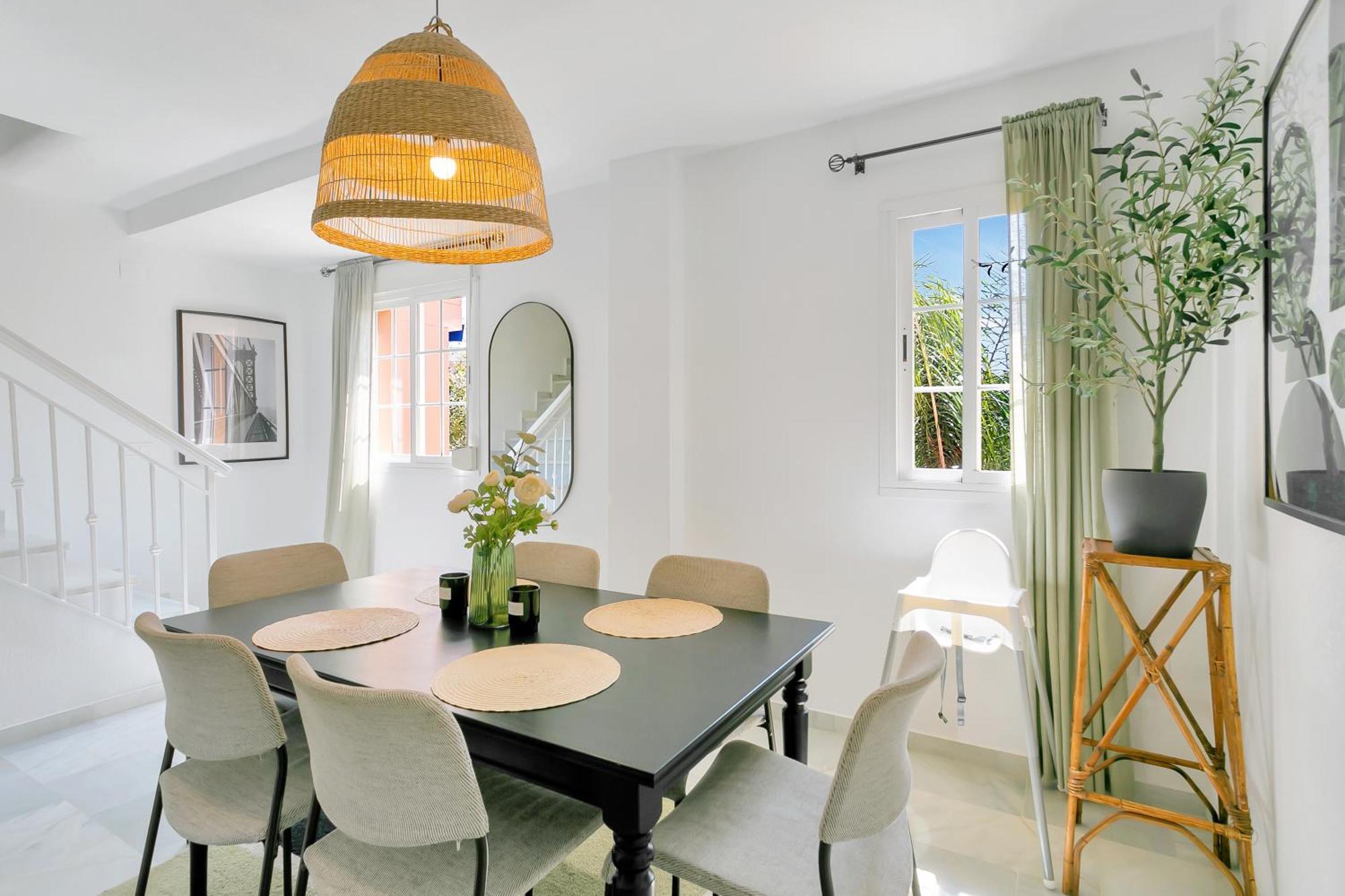 Alvarito Family Retreat Apartment Marbella